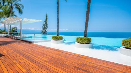Amapas House | AVALON - 1002 Amapas Bay Bliss with Private Pool