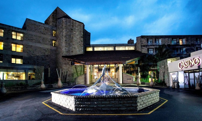 Maseru Hotel | Avani Lesotho Hotel & Casino