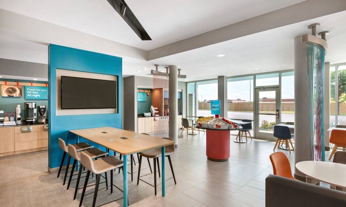 Hilliard Hotel | avid hotel Columbus Northwest - Hilliard by IHG