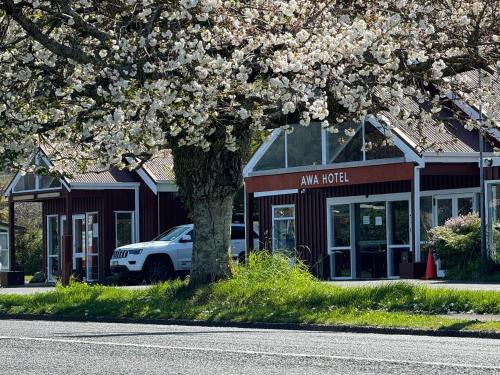 Kawaha Point Hotel | AWA Hotel