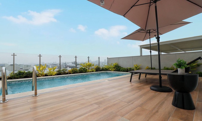 Santa Cruz Apartment | Awesome 2BR With Balcony in Miraflores