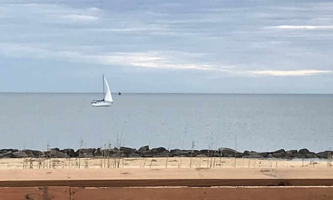 Willoughby Spit House | Awesome beachfront house for your vacation memories!