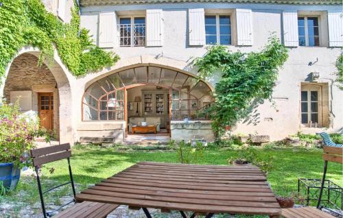 Nages-et-Solorgues House | Awesome Home In Nages Et Solorgues