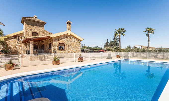 Los Gallos House | Awesome home in Cartagena with WiFi