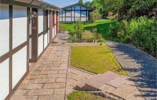 Feriendorf Hennesee House | Awesome Home In Meschede With Wifi