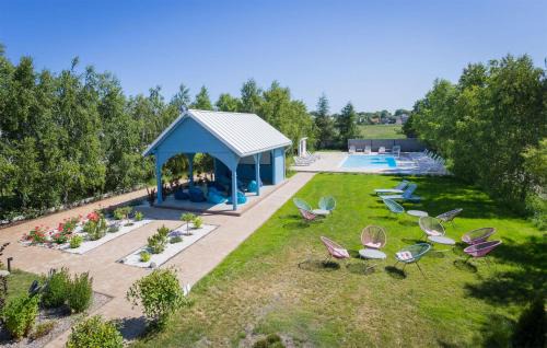 Nowecin House | Awesome Home In Nowecin With Kitchen
