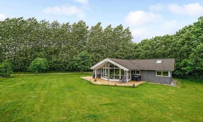 Vemb House | Awesome home in Vemb with sauna