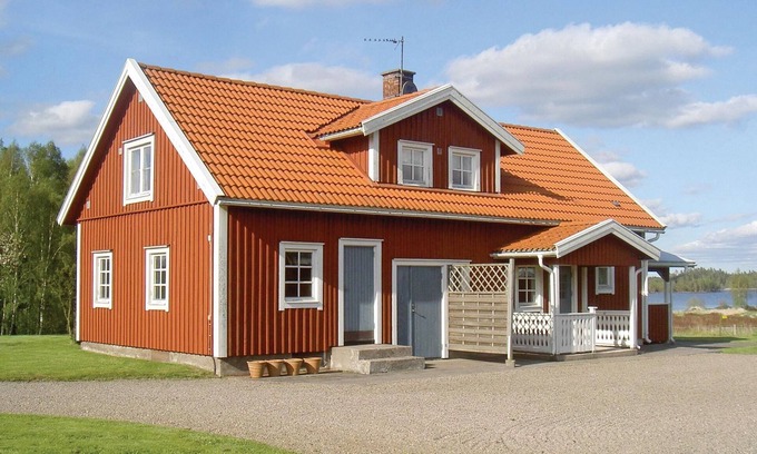 Flattinge House | Awesome home in Vittaryd with kitchen