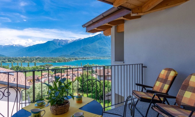 Gera Lario Apartment | Azalea (GLA103) by Interhome