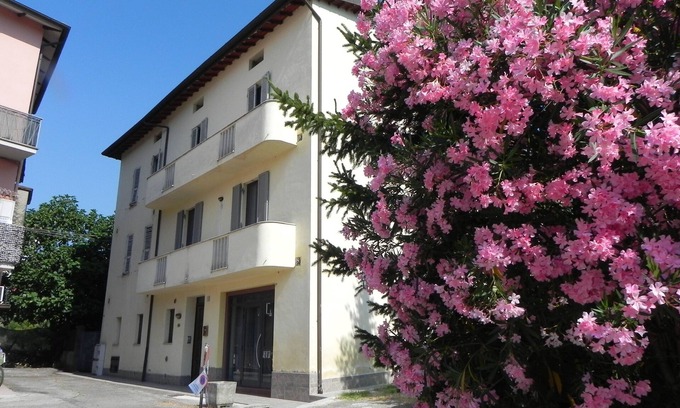 Ponte San Giovanni House | B&B Al Ponte Vecchio