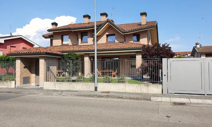 Cassano d'Adda Bed & Breakfast | B&B Casa Sara