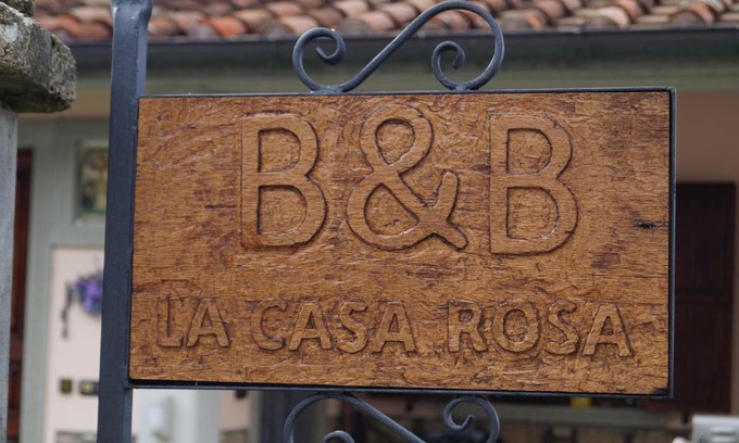 Corrubbio di Negarine Bed & Breakfast | B&B La Casa Rosa