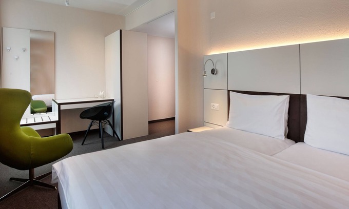 Basel Hotel | b smart motel Basel
