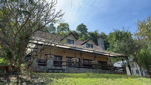 Muak Lek Villa | Baan Rai Somkiat Homestay Saraburi