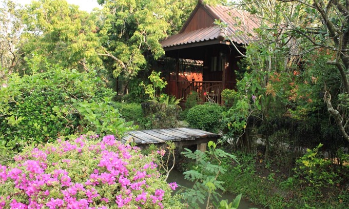 Bang Khonthi Hotel | Baansuanlynjee Maeklong Resort