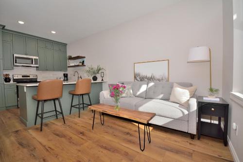 Sagle Apartment | Baby Birch Banks Guest House on Lake Pend Oreille