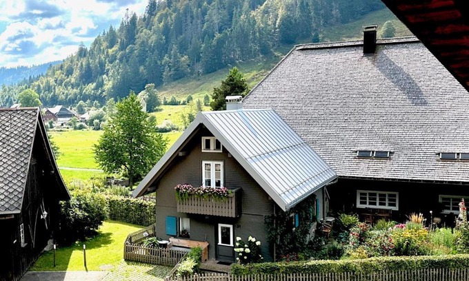 Menzenschwand-Hinterdorf House | Backhüsli am Bauerngarten