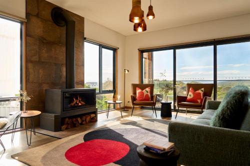Coles Bay House | Baden House - Freycinet Holiday Houses