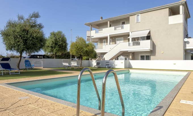 La Muddizza Apartment | Baia dei tramonti by Interhome