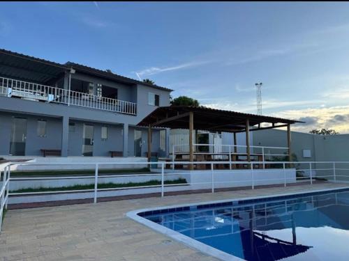 Amargosa House | Baitinga clube