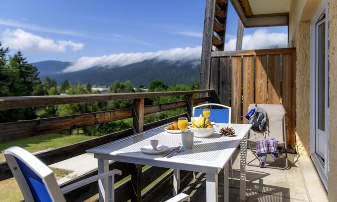 Autrans-Meaudre-en-Vercors Apartment | Balcony, parking, tv, 58m², Autrans