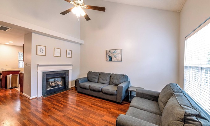 Ballantyne House | Ballantyne Area Townhome - Pet Friendly