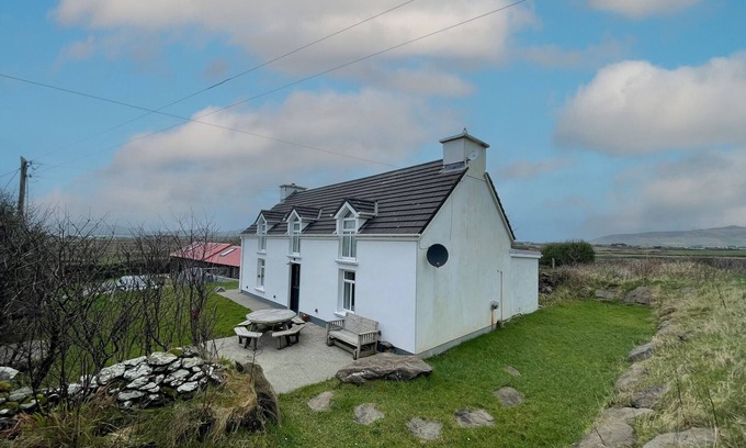 Bothar Bui House | Ballylusky Holiday Home