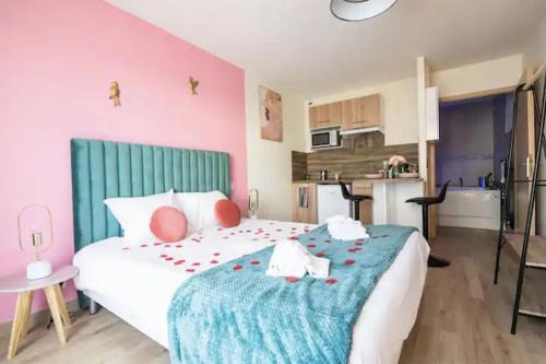 Illkirch-Graffenstaden Apartment | Balnéo & Confort, Tram, Parking