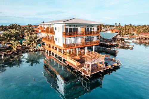 Bocas del Toro Hostel | Bambuda Bocas Town