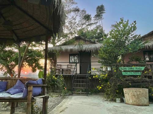 Sauraha House | Bamby Chilling House - Feel The Nature