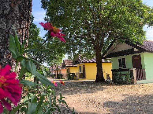 Takhli House | Ban Rai Plai Na บ้านไร่ปลายนารีสอร์ท