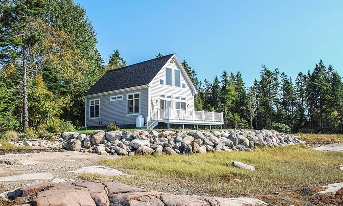 Steuben Cabin | BAR ISLAND COTTAGE - Town of Milbridge