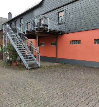 Oberdorla Apartment | Barbara und Walter