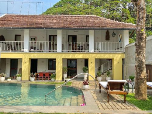 Fort Kochi House | Baron's Antiquarian Villa