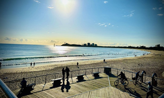 Mooloolaba Apartment | Barooga1- Mooloolaba Canal Front