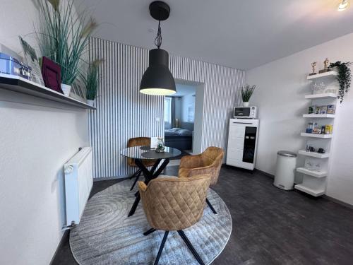 Bueckeburg Apartment | Barrierefrei - 24Std-CHECK-IN kontaktlos - Kingsize Bed - W-LAN - Parkplatz W 3