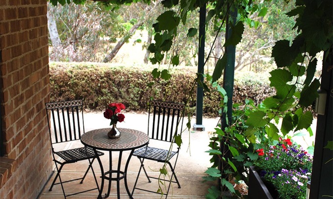 Upper Wakefield Hotel | Battunga Cottages