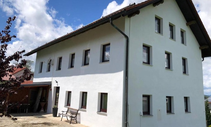 Hutthurm House | Bauernhaus Auberg ganzes Haus