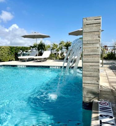 Bay Harbor Islands Apartment | Bay Breeze Premium Apartments by Eskape Collection