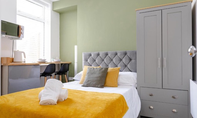 Grangetown Apartment | Bay City Studio Apartments