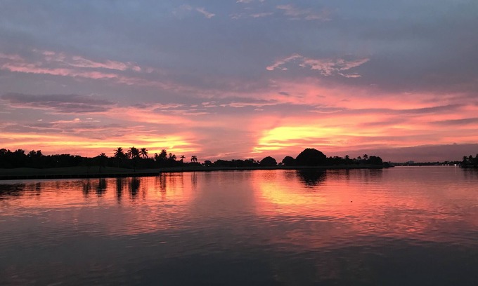 Bay Harbor Islands Villa | Bay Front - 'Villa La - Vue', Incredible Bay & Golf Course Views! Sleeps 15.