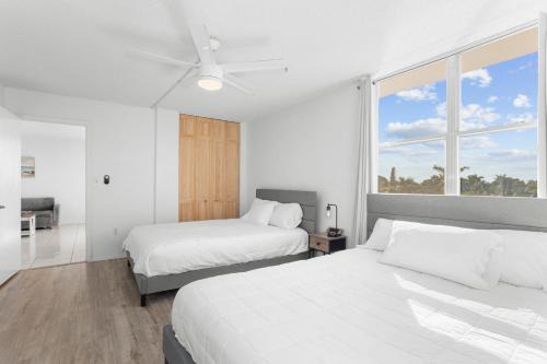 Bay Harbor Islands Apartment | Bay Harbor Sunset Apt 5C