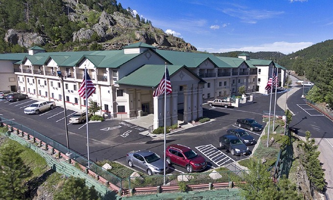 Keystone Hotel | Baymont by Wyndham Keystone Near Mt. Rushmore