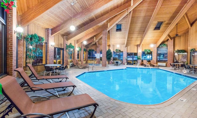 Le Mars Hotel | Baymont by Wyndham LeMars