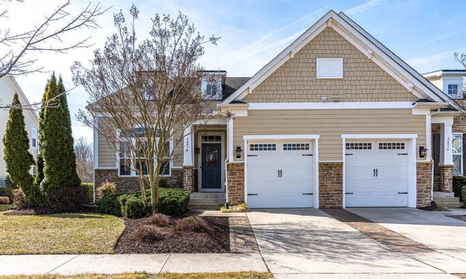 Bishopville Villa | Bayside Resort - 5 Bdrm/3.5 Bath w Backyard Pond - Pools Kayaks Beach Golf