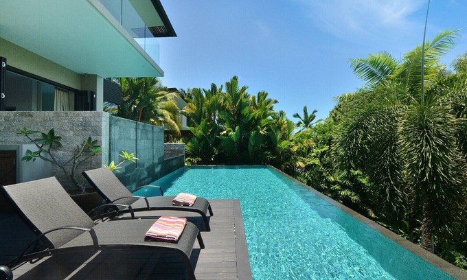Port Douglas Villa | Bayu On Murphy Street - Luxury 4 Bedroom Home