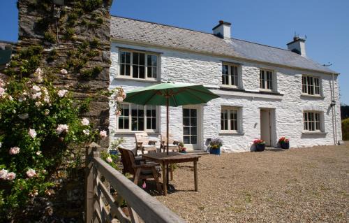 Crymych House | Bayvil Newport, Pembrokeshire
