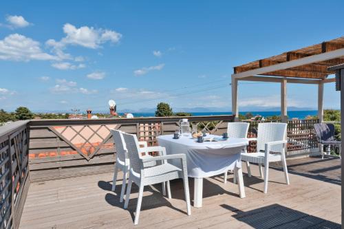 Spata-Artemida Villa | Beach Family Villa in Artemida