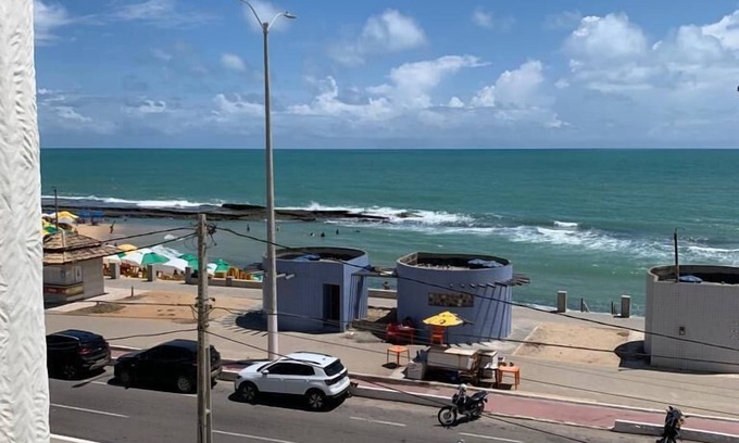 Praia do Meio Apartment | Beach Flat