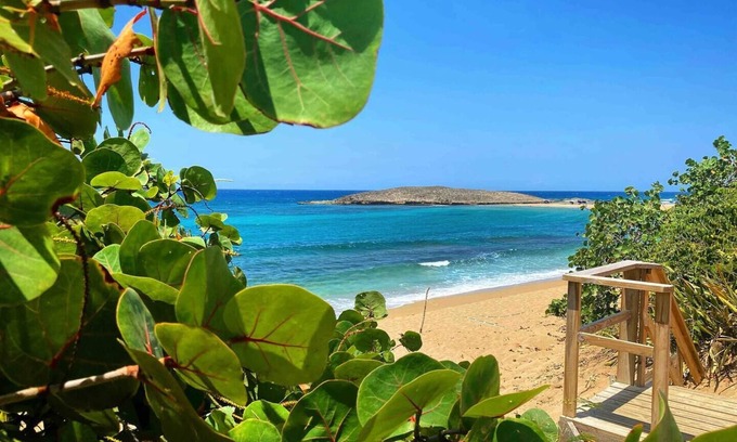 Bajura Apartment | Beach Front Apartment in Isabela